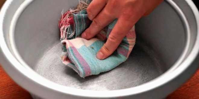 Как отчистить пригоревшие кастрюли чтобы сияли