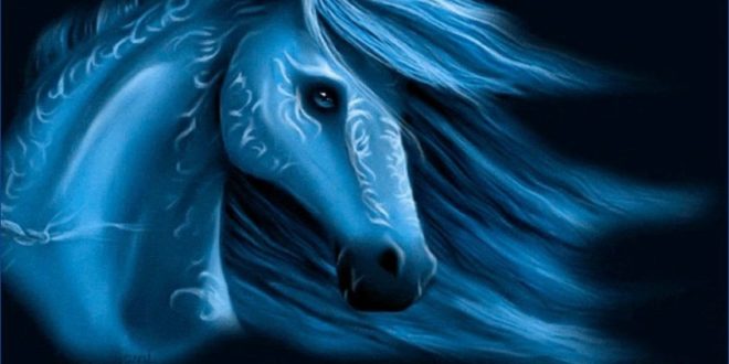 Как встречать год синей лошади и в чем