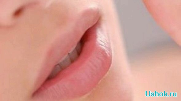 Красивые губы требуют тщательный уход