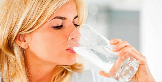 время диеты нужно пить воду