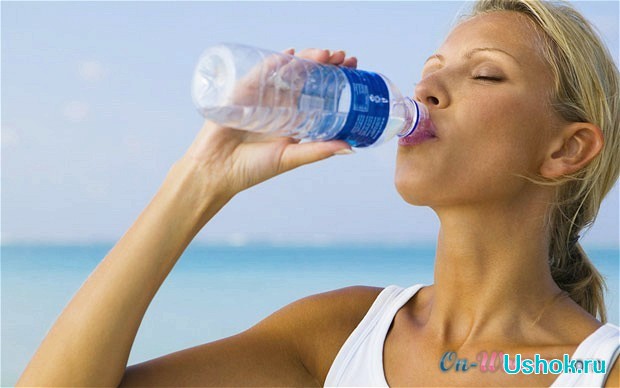 Сколько воды нужно пить, чтобы похудеть?